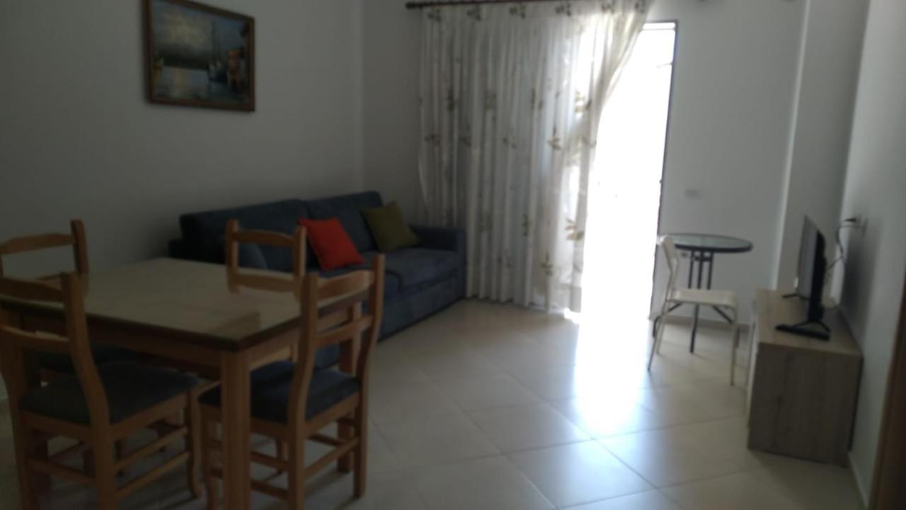 Primavera Apartments Σαράντα Εξωτερικό φωτογραφία